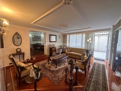 Apartamento en venta en Santa Barbara Central, Bogotá · foto 3 de 19