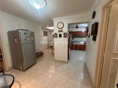Apartamento en venta en Santa Barbara Central, Bogotá · foto 9 de 19