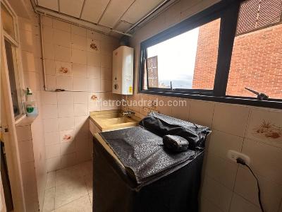 Apartamento de 2 alcobas en venta en El Recreo De Los Frailes, Bogotá, 105 m² · foto 11 de 20