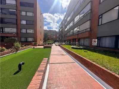 Apartamento de 2 alcobas en venta en El Recreo De Los Frailes, Bogotá, 105 m² · foto 17 de 20
