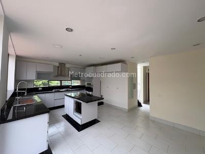 Casa en Arriendo, SAN SEBASTIAN, Bogotá D.C.