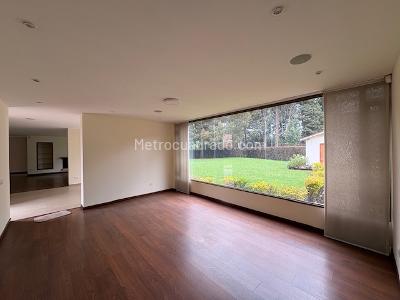 Casa de 5 alcobas en venta en San Sebastian, Bogotá, 430 m² · foto 8 de 20