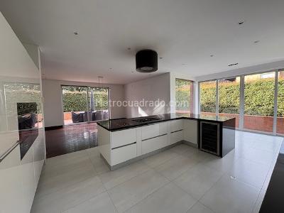 Casa en venta en Hacienda San Simon, Bogotá · foto 2 de 20