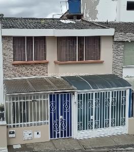 Casa de 3 alcobas en venta en La Calleja, Tunja, 90 m² · foto 17 de 17