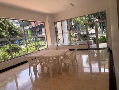 Apartamento de 3 alcobas en venta en Santa Teresita, Cali, 145 m² · foto 7 de 18