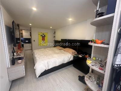 Apartamento de 3 alcobas en venta en Los Rosales, Bogotá, 176 m² · foto 14 de 17
