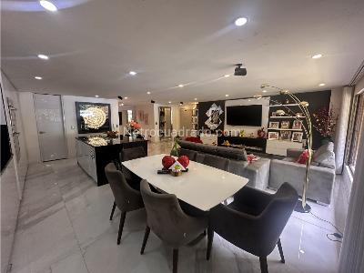Apartamento de 3 alcobas en venta en Los Rosales, Bogotá, 176 m² · foto 6 de 17
