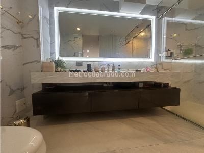 Apartamento de 3 alcobas en venta en Los Rosales, Bogotá, 176 m² · foto 10 de 17