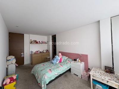Casa de 3 alcobas en venta en Hacienda San Simon, Bogotá, 330 m² · foto 14 de 20