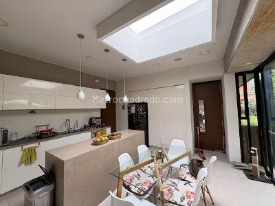 Casa de 3 alcobas en venta en Hacienda San Simon, Bogotá, 330 m² · foto 8 de 20