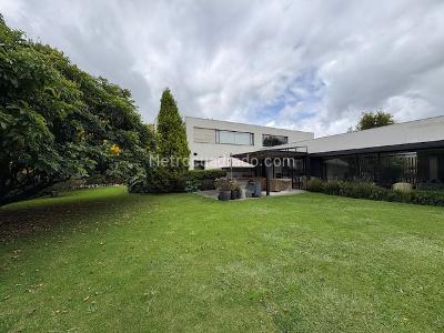 Casa de 3 alcobas en arriendo en Hacienda San Simon, Bogotá, 330 m² · foto 8 de 20