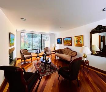 Apartamento de 4 alcobas en venta en Bosque Medina, Bogotá, 300 m² · foto 2 de 19