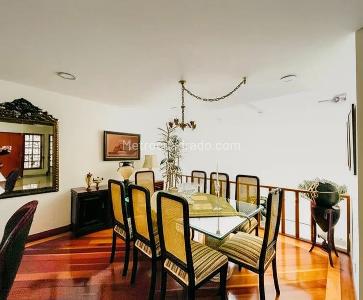 Apartamento de 4 alcobas en venta en Bosque Medina, Bogotá, 300 m² · foto 3 de 19