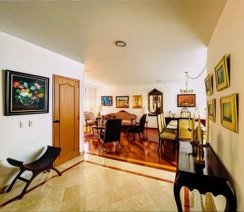 Apartamento de 4 alcobas en venta en Bosque Medina, Bogotá, 300 m² · foto 4 de 19