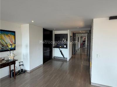 Apartamento en venta en Usaquen, Bogotá · foto 3 de 20