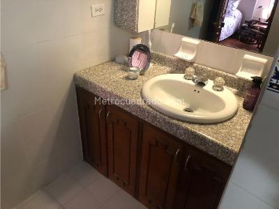 Apartamento de 3 alcobas en venta en Usaquen, Bogotá, 109 m² · foto 9 de 19