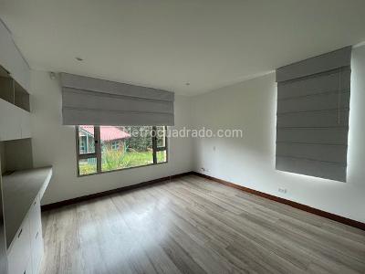 Casa de 4 alcobas en venta en Hacienda San Simon, Bogotá, 330 m² · foto 14 de 20