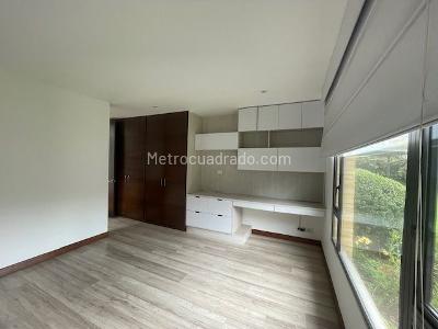 Casa de 4 alcobas en venta en Hacienda San Simon, Bogotá, 330 m² · foto 16 de 20