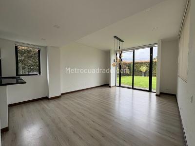 Casa de 4 alcobas en venta en Hacienda San Simon, Bogotá, 360 m² · foto 11 de 20
