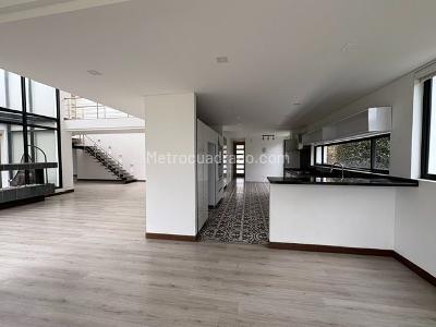 Casa de 4 alcobas en venta en Hacienda San Simon, Bogotá, 360 m² · foto 15 de 20