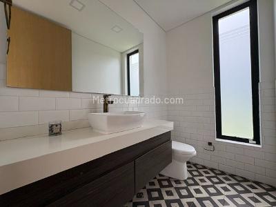 Casa de 4 alcobas en venta en Hacienda San Simon, Bogotá, 360 m² · foto 8 de 20