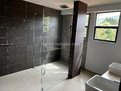 Casa de 4 alcobas en venta en Hacienda San Simon, Bogotá, 420 m² · foto 8 de 20