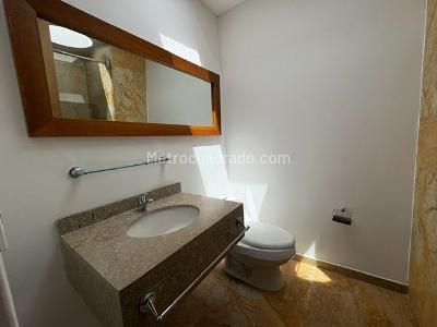 Casa de 3 alcobas en venta en Hacienda San Simon, Bogotá, 300 m² · foto 11 de 20