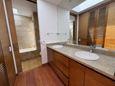 Casa de 3 alcobas en venta en Hacienda San Simon, Bogotá, 300 m² · foto 14 de 20
