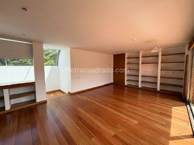 Casa de 3 alcobas en venta en Hacienda San Simon, Bogotá, 300 m² · foto 16 de 20