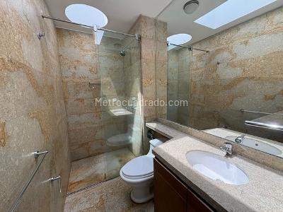Casa de 3 alcobas en venta en Hacienda San Simon, Bogotá, 300 m² · foto 17 de 20