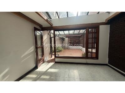 Casa de 4 alcobas en venta en El Batán, Bogotá, 200 m² · foto 2 de 20