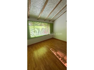 Casa de 4 alcobas en venta en El Batán, Bogotá, 200 m² · foto 12 de 20