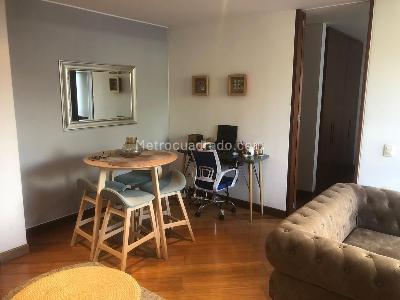 Apartamento en venta en Chico San Patricio, Bogotá · foto 2 de 15