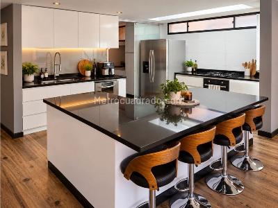 Apartamento en venta en Santa Barbara Occidental, Bogotá · foto 7 de 20