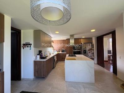 Casa de 4 alcobas en venta en Hacienda San Simon, Bogotá, 289 m² · foto 15 de 20