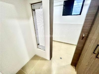 Apartamento de 2 alcobas en venta en Avenida 19 De Enero, Armenia, 89 m² · foto 12 de 18