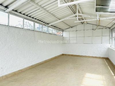 Casa de 4 alcobas en venta en El Batan, Bogotá, 247 m² · foto 19 de 19