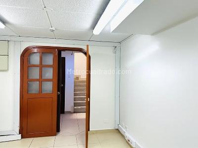 Casa de 4 alcobas en venta en El Batan, Bogotá, 247 m² · foto 8 de 19