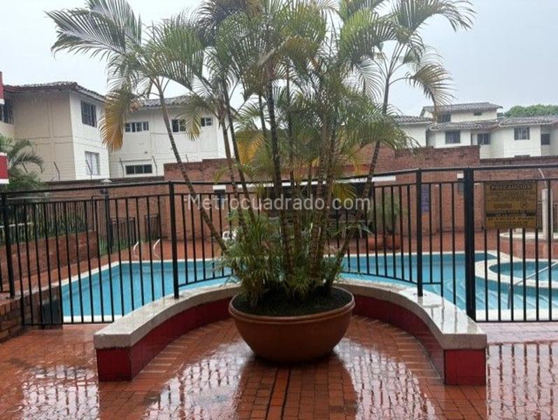 Apartamento en Arriendo, PRADOS DEL NORTE, Cali