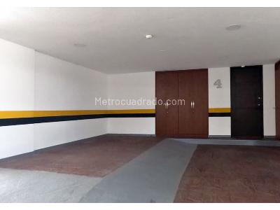 Casa de 4 alcobas en venta en Cerros De Sotileza, Bogotá, 265 m² · foto 9 de 20