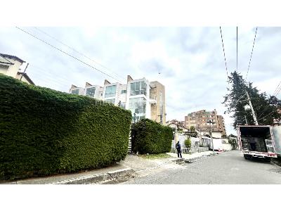 Casa de 4 alcobas en venta en Cerros De Sotileza, Bogotá, 265 m² · foto 1 de 20