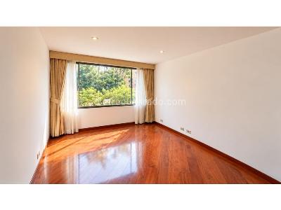 Apartamento de 3 alcobas en venta en Santa Barbara Central, Bogotá, 167 m² · foto 10 de 20