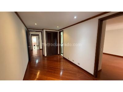 Apartamento de 3 alcobas en venta en Santa Barbara Central, Bogotá, 167 m² · foto 12 de 20