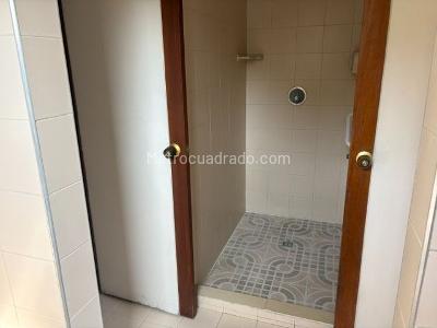 Apartamento de 4 alcobas en venta en Santa Teresita, Cali, 181 m² · foto 7 de 12