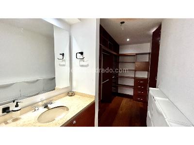 Apartamento de 3 alcobas en arriendo en Cedro Golf, Bogotá, 125 m² · foto 14 de 20