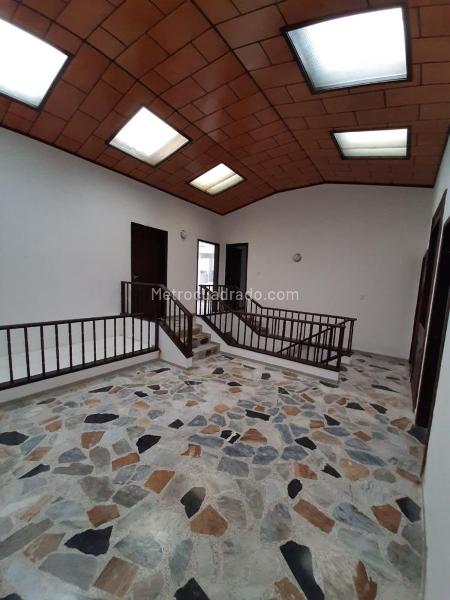 Casa – Bogotá, Parque Simón Bolívar-CAN, Localidad Teusaquillo - Más