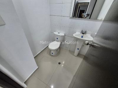 Apartamento de 2 alcobas en venta en Ciudad Jardin, Barranquilla, 80 m² · foto 13 de 17