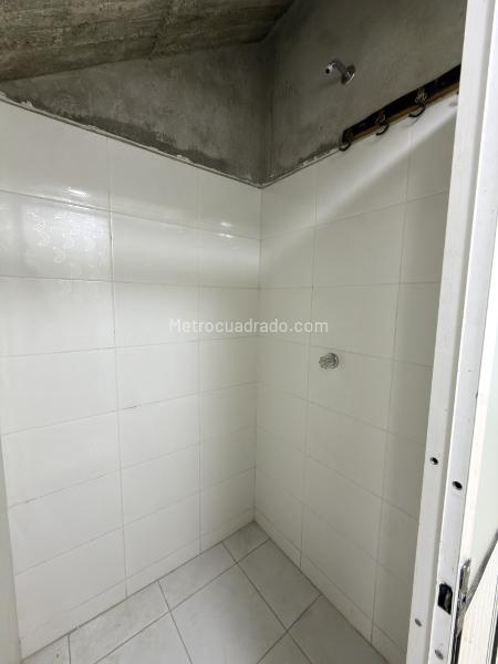 Bodega en Arriendo, Nuevo Sotomayor, Bucaramanga - More