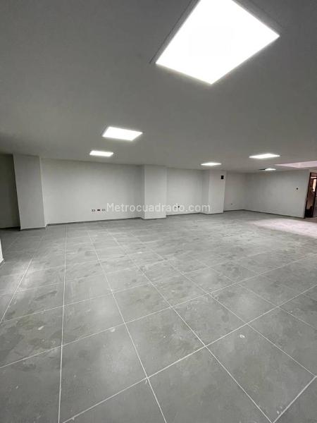 Local Comercial en Arriendo, Los Colores, Medellín - Vista 5