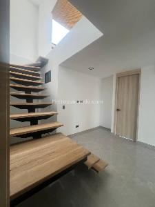 Apartamento de 3 alcobas en venta en Belen La Castellana, Medellín, 290 m² · foto 10 de 20